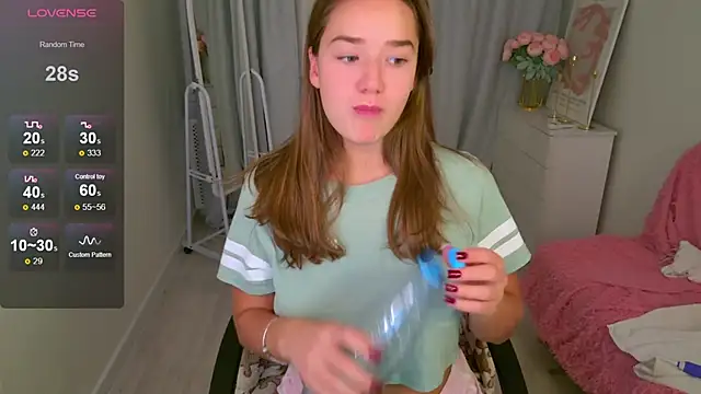 LovelyJessie's web cam