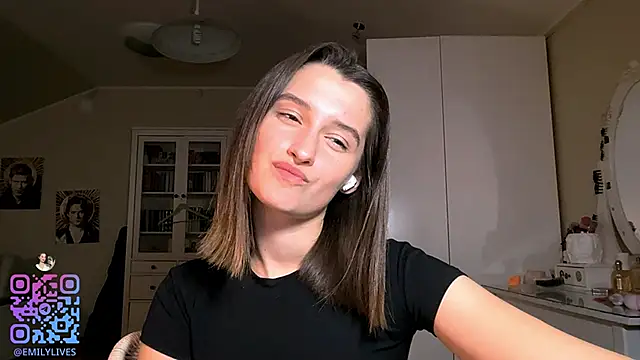 DarlineBrustera's cam snapshot