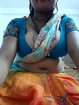 Priya_2222 live sex cam