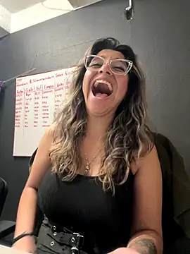 Isabella_Varella live sex cam