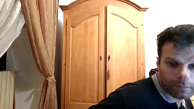 FROCETTO93 live sex cam