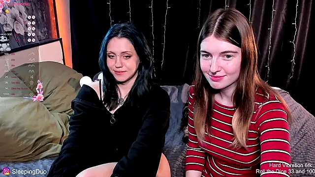 SleepingDuo live sex cam