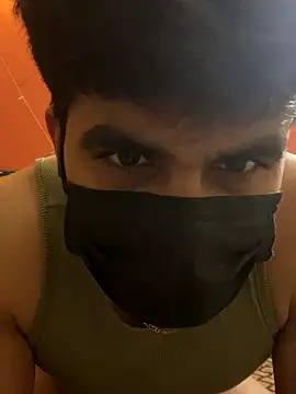 Parth_lovesu's cam snapshot