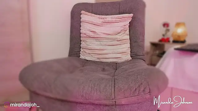 MirandaJohnson_'s cam snapshot