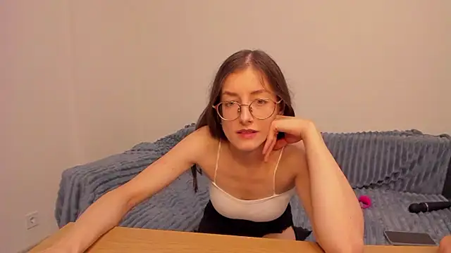 sofielovely_'s cam snapshot