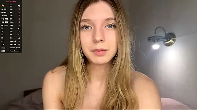 FruityXo's cam snapshot