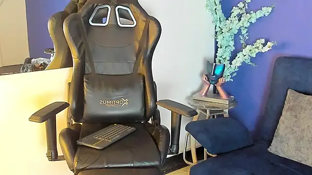 RowanCley's cam snapshot