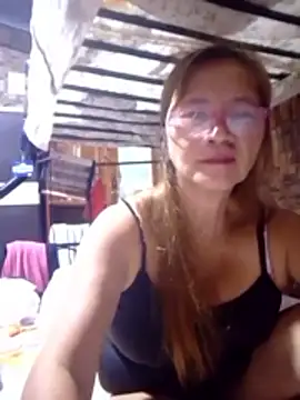 SexyHottMom's cam snapshot