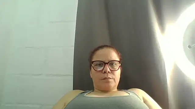 latinamaster's cam snapshot