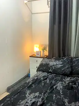 AngelHille live sex cam