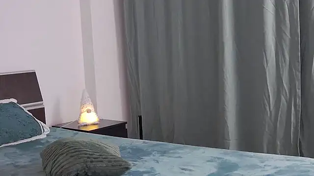 Nobodyforever live sex cam