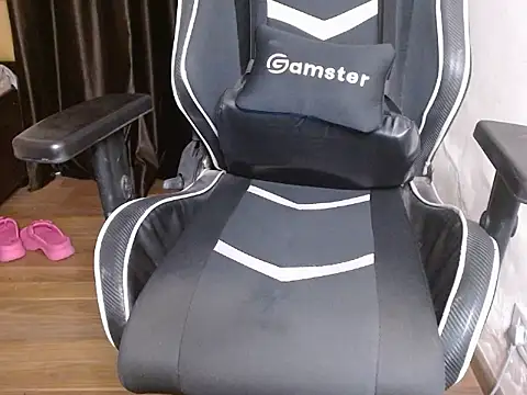 RomanBabyy's cam snapshot