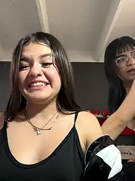 Camila_Duarte_'s cam snapshot