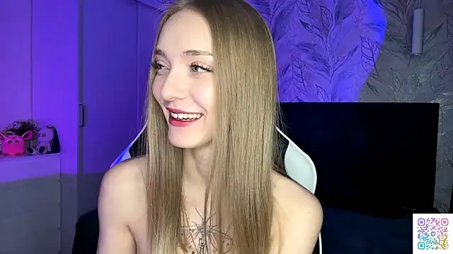 EvaPeace's cam snapshot