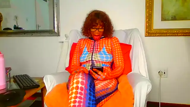 ModelZoee's cam snapshot