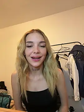 lunababy77's web cam