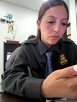 Emily-7_ live sex cam