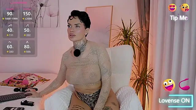 BriannaXXXm's cam snapshot