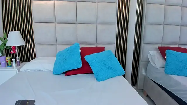 Katia_Young's cam snapshot