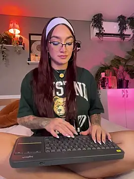 DaniDusan_'s cam snapshot