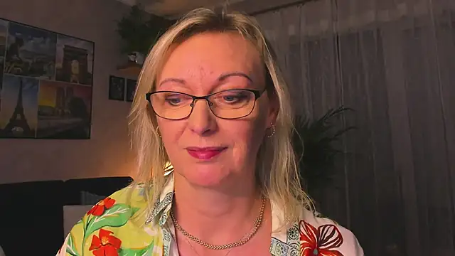 vanessa_chat's cam snapshot