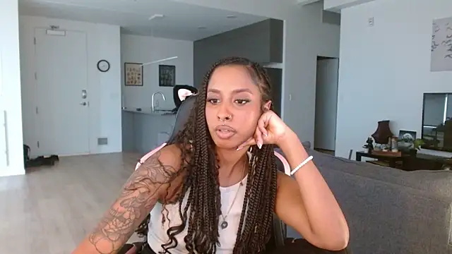 Your_Paris live sex cam