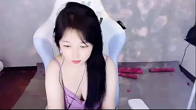 -huahua-'s cam snapshot