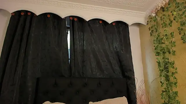 Tiffany_Nm's cam snapshot