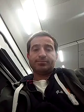 openlegsforyou's cam snapshot