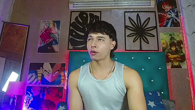 LiamAndrewzz's cam snapshot