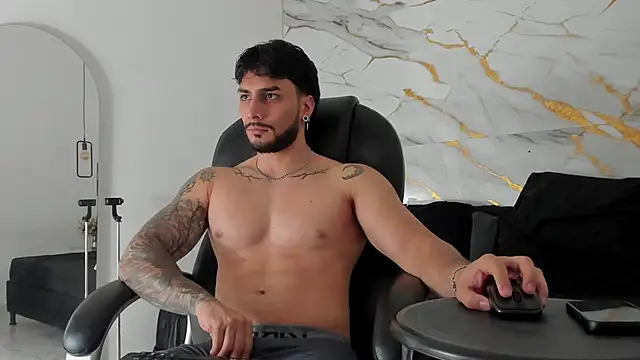 Miike_Stone1's cam snapshot