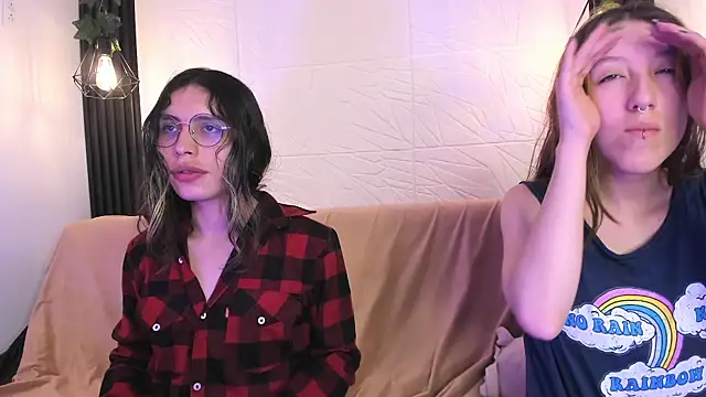 BRIAR_AND_BLAIR live sex cam