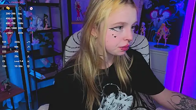 ElvenQueen live sex cam