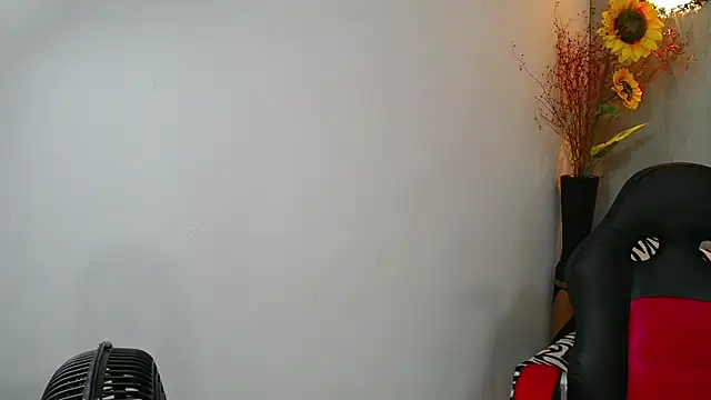 negga_cum's cam snapshot