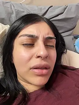 ThickerThanYoBitch's cam snapshot