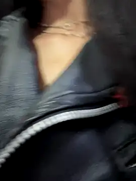 _Bella-Office1 live sex cam