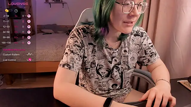 alisahug's cam snapshot