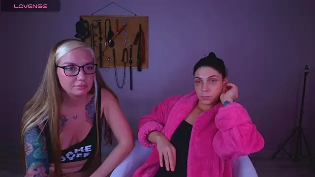 Carrie_Moonshine's cam snapshot