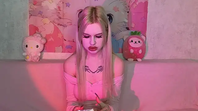 HoneyGold_'s cam snapshot