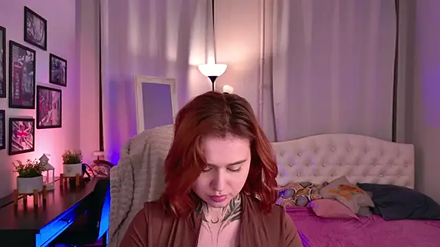 Allurelle's cam snapshot