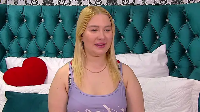 LunaHouston's cam snapshot