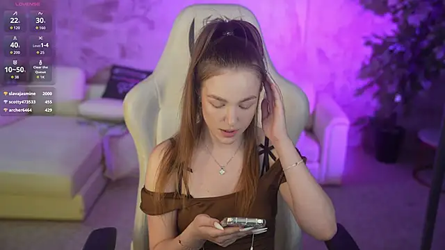 Ella_054's cam snapshot