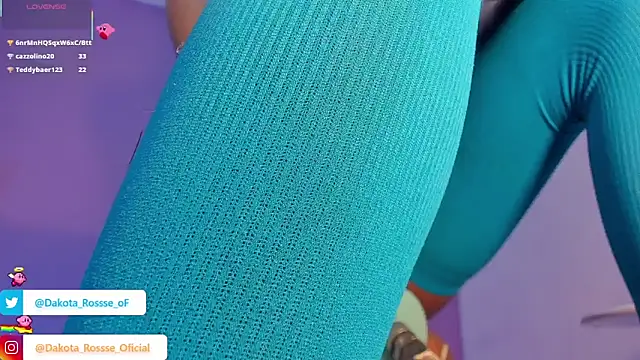 DakotaRosee live sex cam