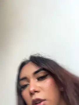 Nikol_Rang__ live sex cam