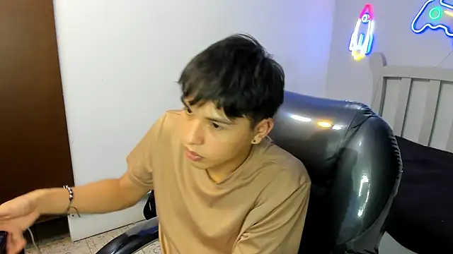 StiwenTwink live sex cam