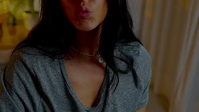 anabelcurvy live sex cam