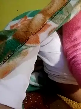 Hotty_siatar's cam snapshot