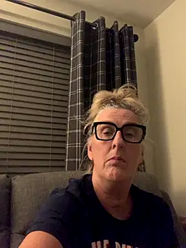 Mrsmoggy's cam snapshot