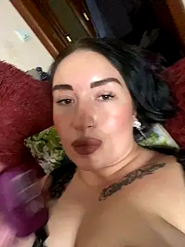 Roxana_Bell's cam snapshot