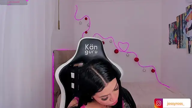 Victoryyy_ live sex cam